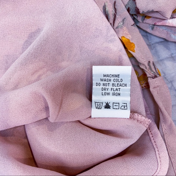 Cold Shoulder Floral Boho Top - Picture 6 of 7